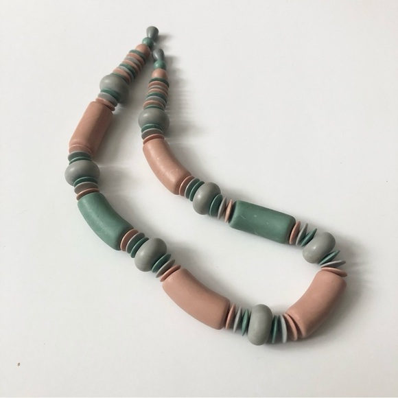 Pastel Necklace - Picture 5 of 7